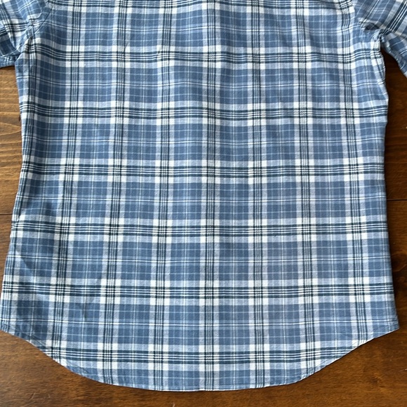 Banana Republic Linen Slim Fit Button Down Shirt Sz S - Picture 15 of 15